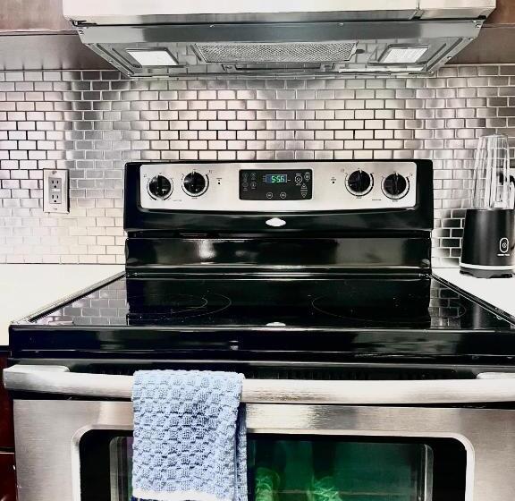 فندق Stylish Hollywood Blvd. W/ Free Parking