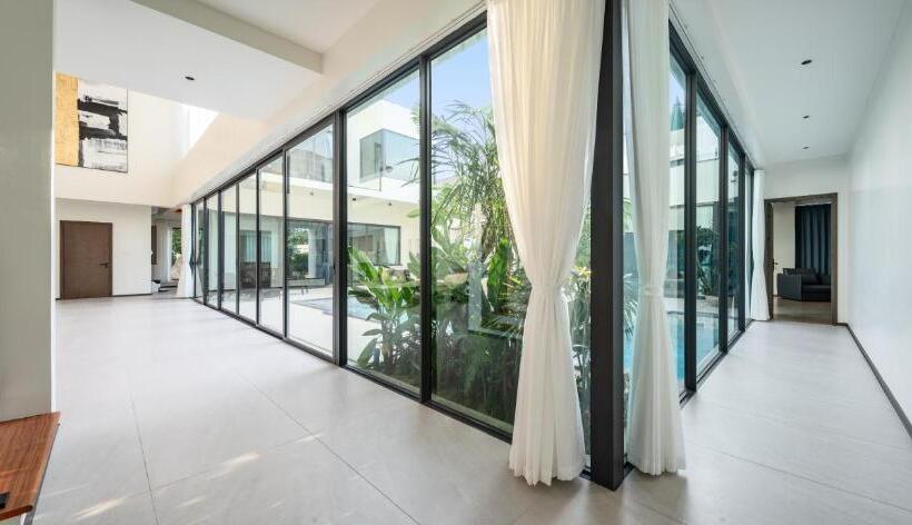 فندق Sun Diego Resort Pool Villa