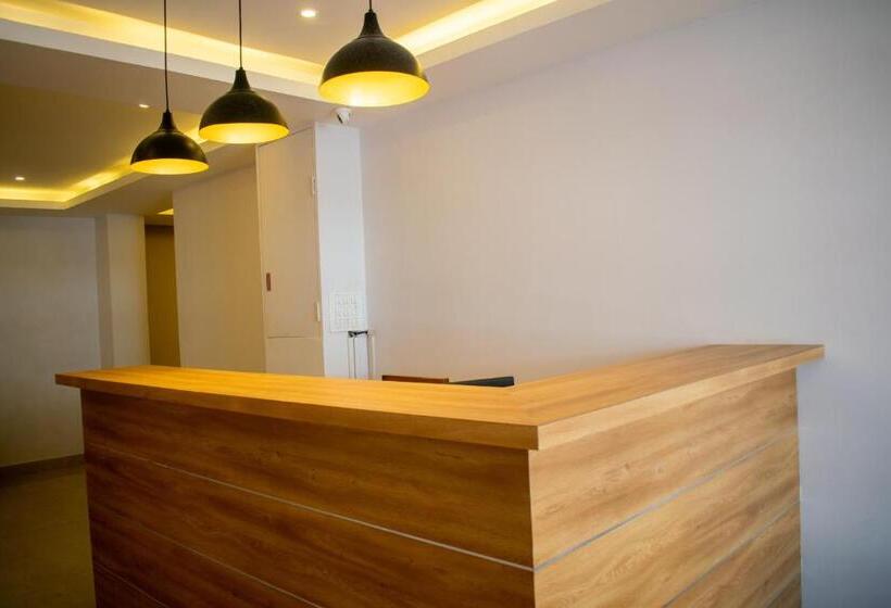 酒店 The Grand Ark