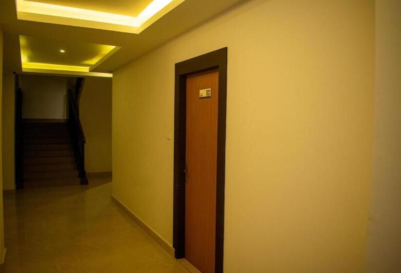 酒店 The Grand Ark