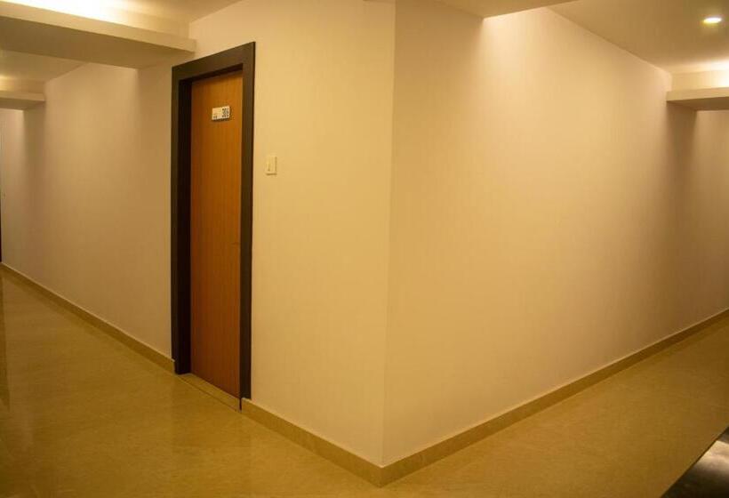 酒店 The Grand Ark