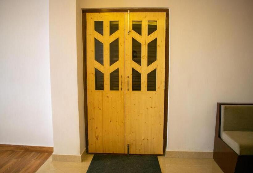 酒店 The Grand Ark