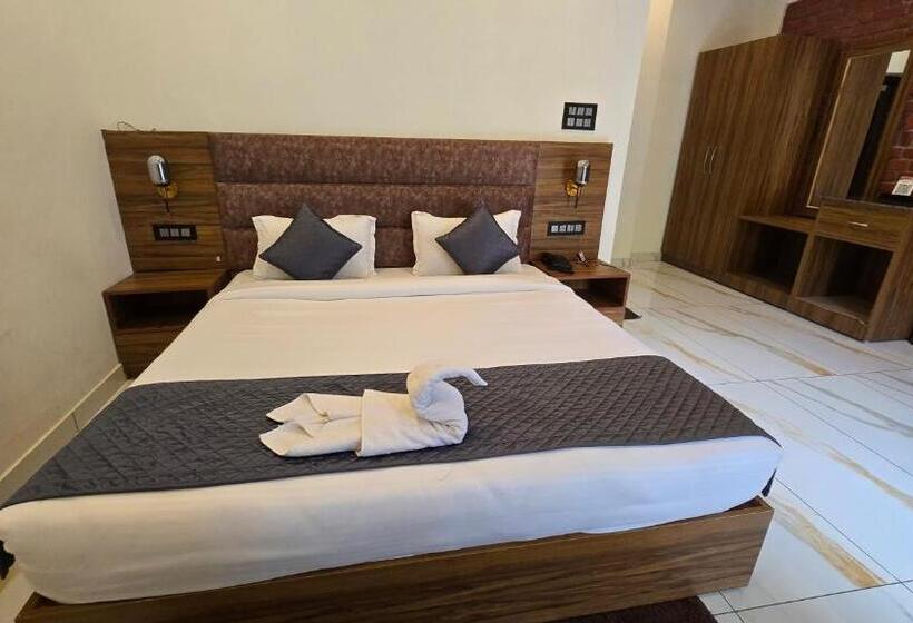 בית מלון כפרי The Sanctuary