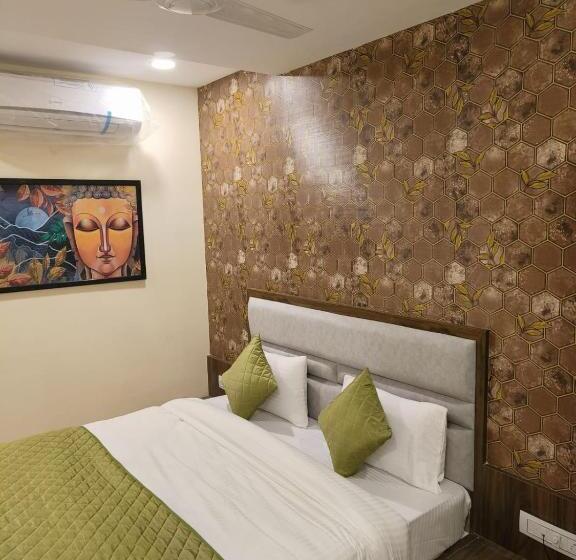 酒店 Vr Inn
