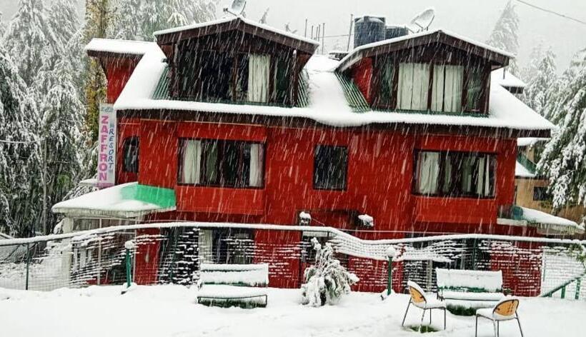 Hotel Zaafron Resort