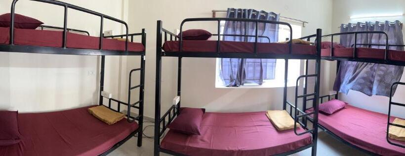 Lostel   Backpacker Hostel