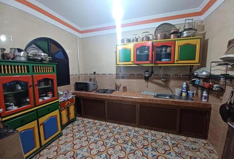 پانسیون Atlase Surf Hostel