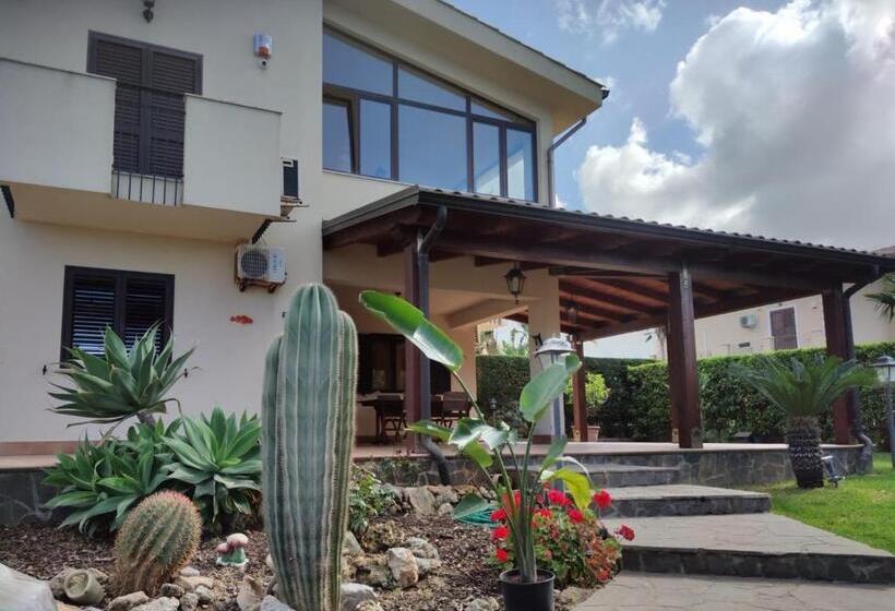 פנסיון Casa Anna