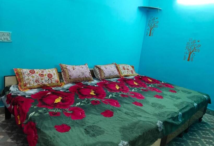 Пансион Corner Stay Home