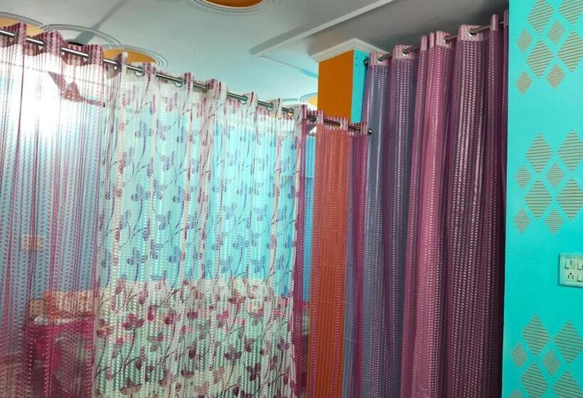 Пансион Corner Stay Home