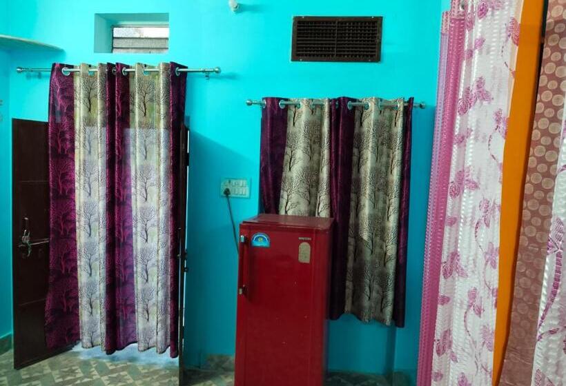 Пансион Corner Stay Home