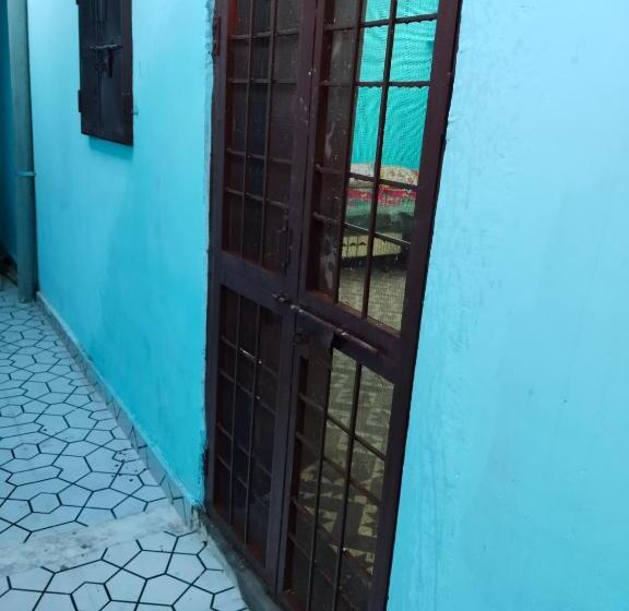 Пансион Corner Stay Home