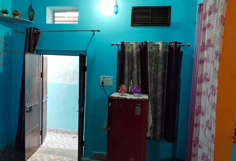 Пансион Corner Stay Home