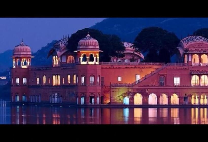 Пансион Corner Stay Home