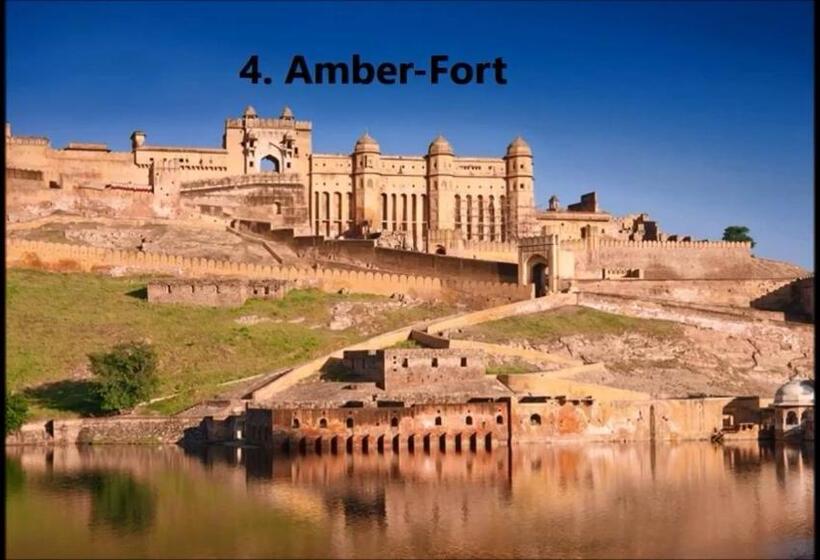 Пансион Corner Stay Home