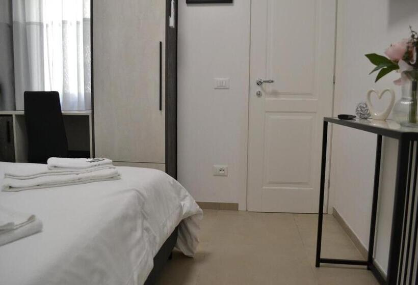 پانسیون Dion Guest House