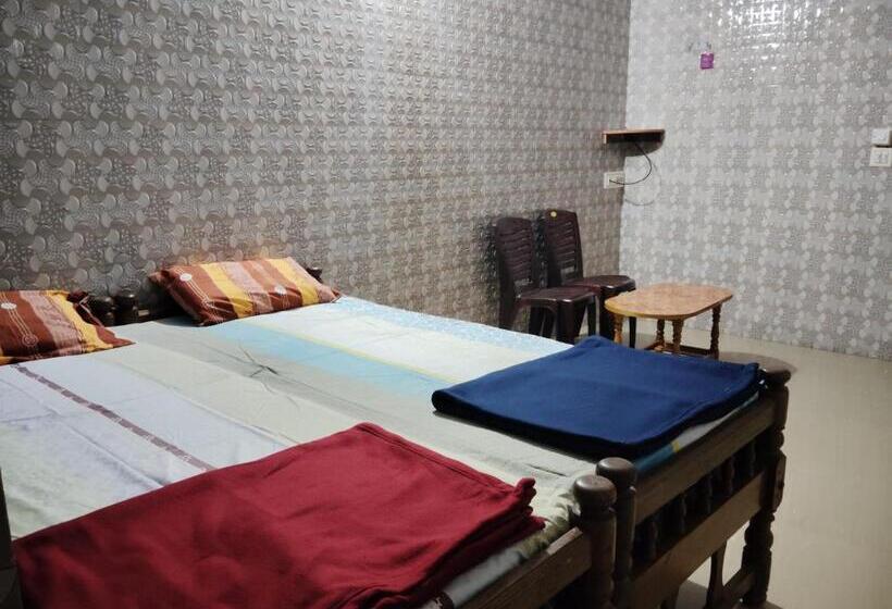 Pensão Dsouza Rooms