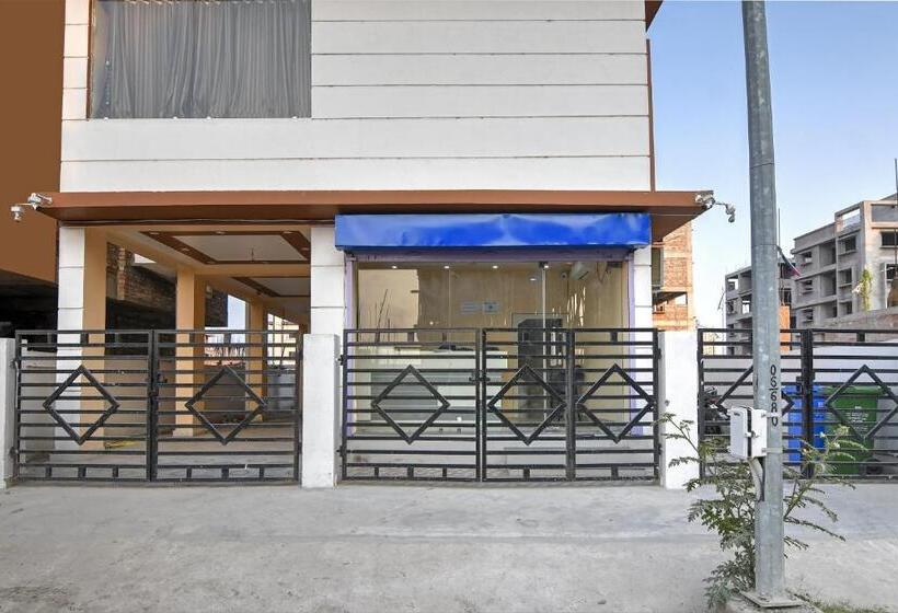 פנסיון Eco Corporate Inn 2 Rajarhat