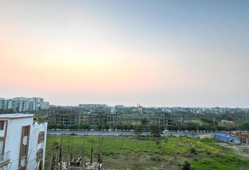 פנסיון Eco Corporate Inn 2 Rajarhat