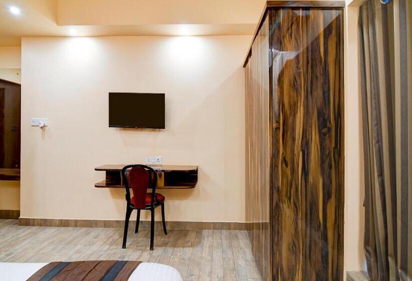 פנסיון Eco Corporate Inn 2 Rajarhat