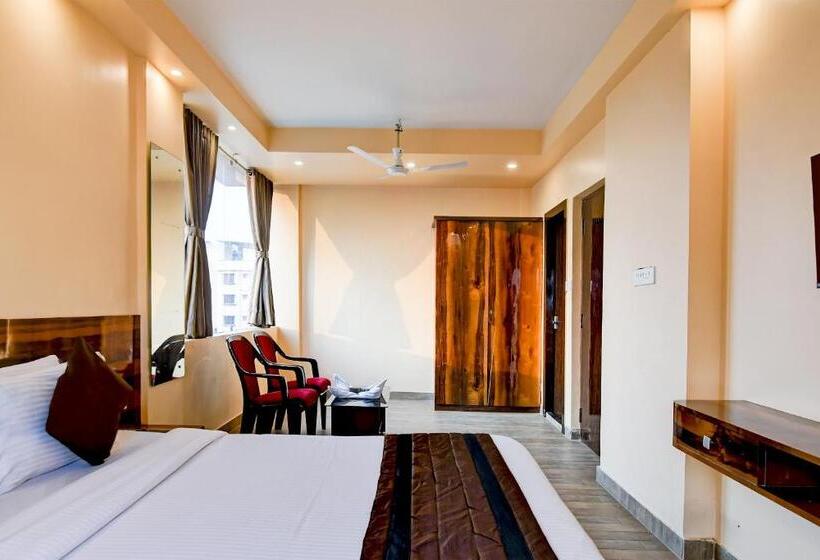 פנסיון Eco Corporate Inn 2 Rajarhat