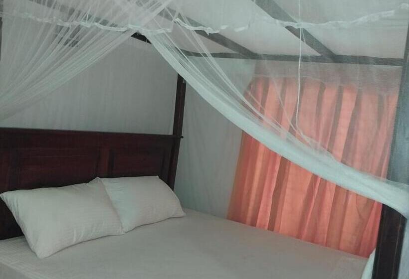 Пансион Edward Bungalow