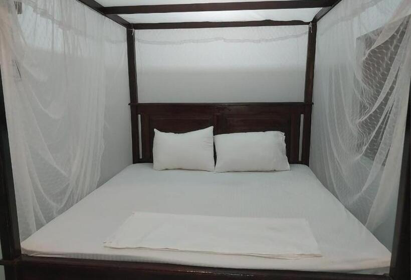 Пансион Edward Bungalow