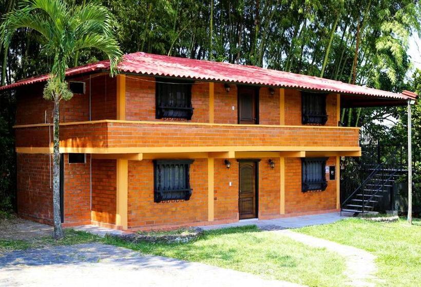 پانسیون El Valle De Las Cañas Gordas