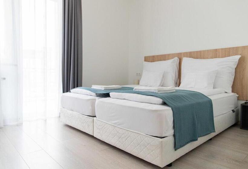 Пансион Farkas Villa