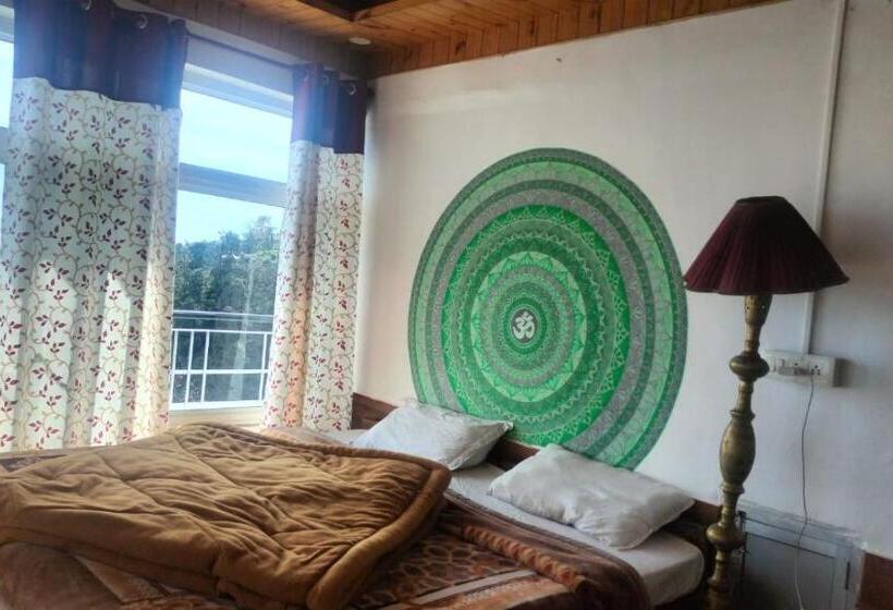 ペンション Heena Guest House