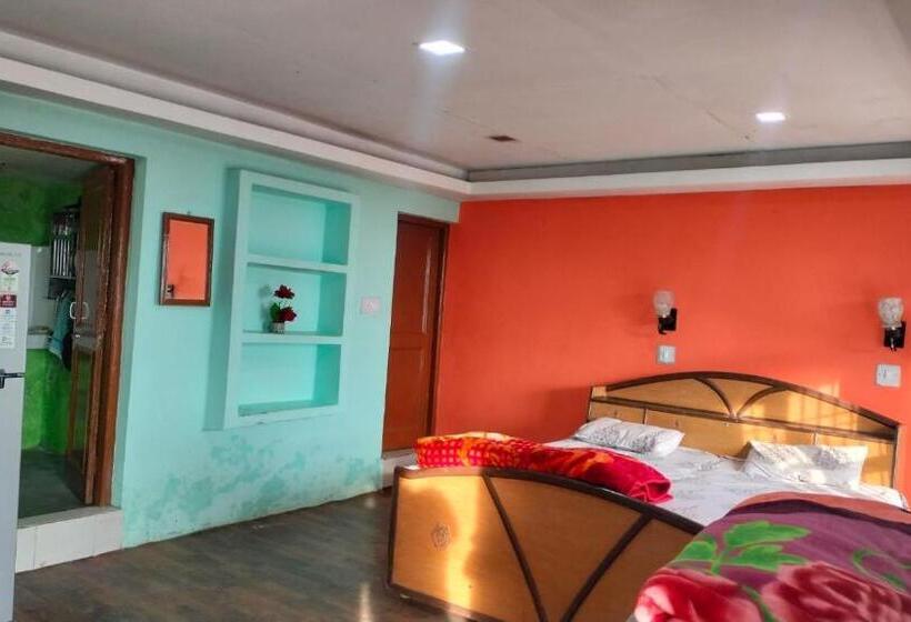 ペンション Heena Guest House