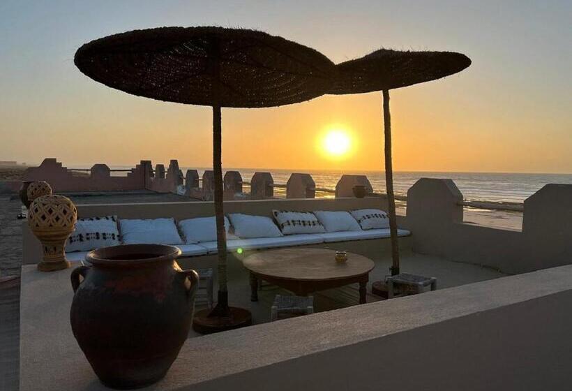 بنسيون La Courbine D Argent