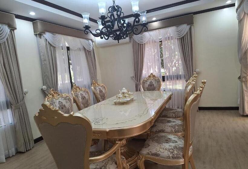 پانسیون La Dolce Vita Villa