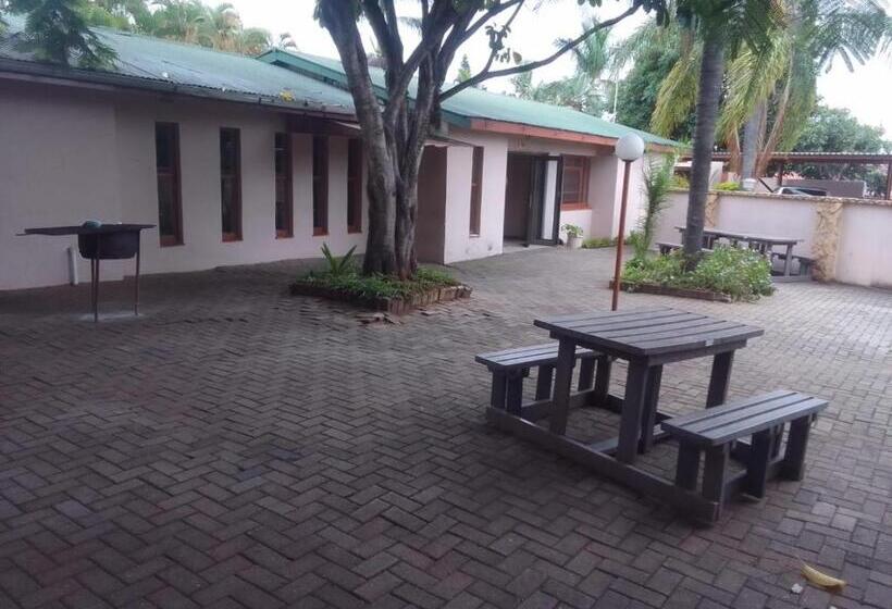 ペンション Nomanini Guest House Nelspruit