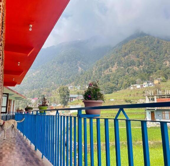 膳宿费 Orange House