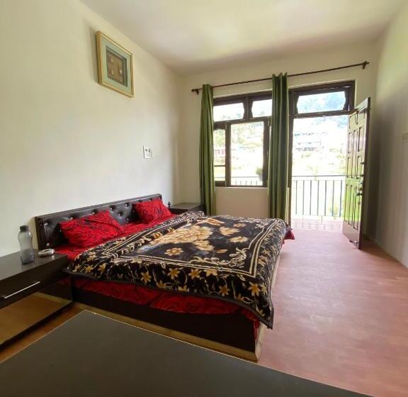 膳宿费 Orange House