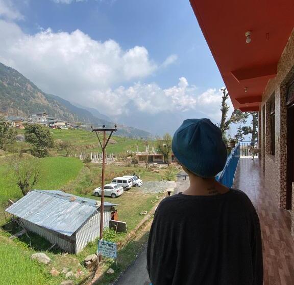 膳宿费 Orange House