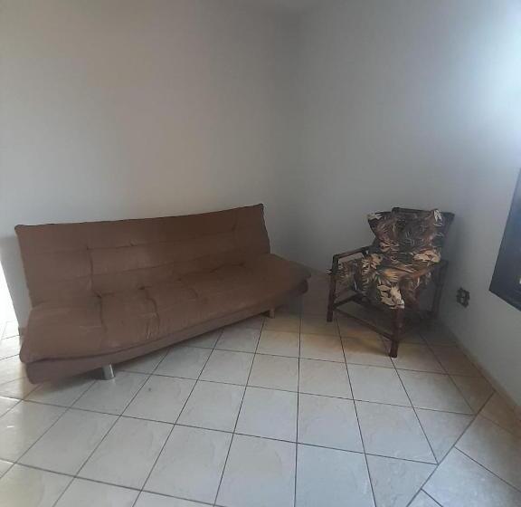 פנסיון Quarto Para Temporada