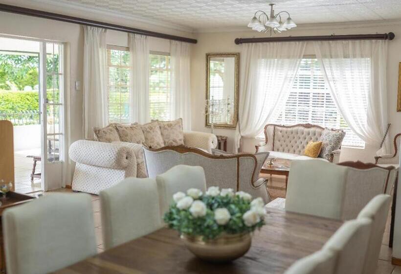 膳宿费 Rose And Ivy Cottages