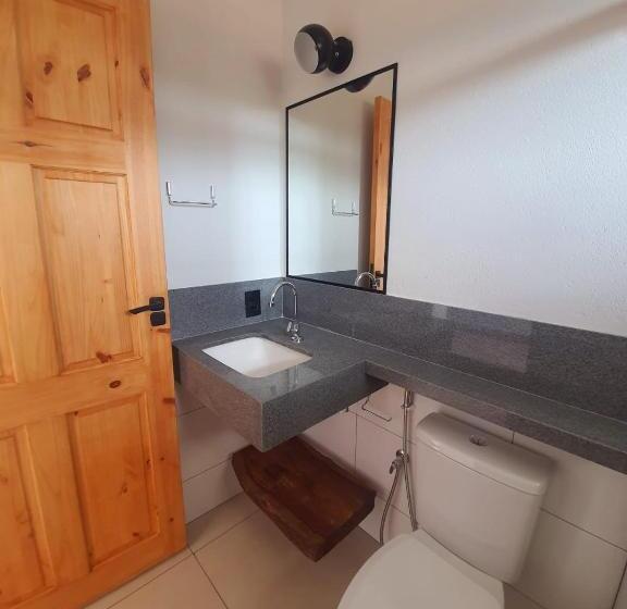 פנסיון Suítes Capitólio Canastra