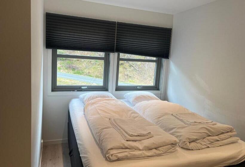 ペンション Trolltun, Frystevegen 4