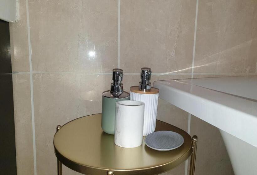 膳宿费 Valley View