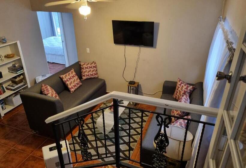 بنسيون Villa Helena