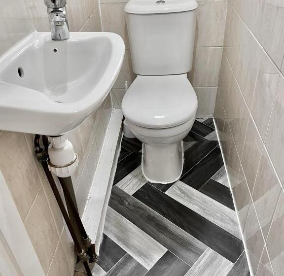 بنسيون Westfield London Shepherds Bush