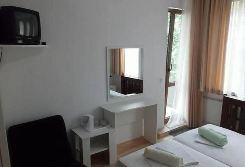 Пансион White Sozopol Guest House