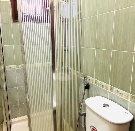 مبيت وإفطار The Night Shade