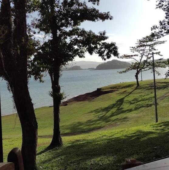 مبيت وإفطار Villa Simone French Ecolodge