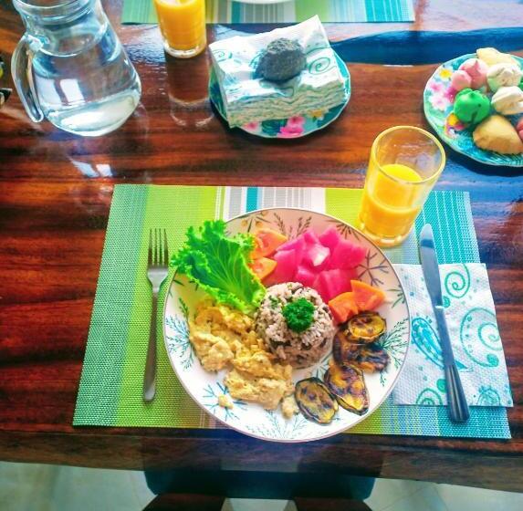 住宿加早餐  Villa Simone French Ecolodge