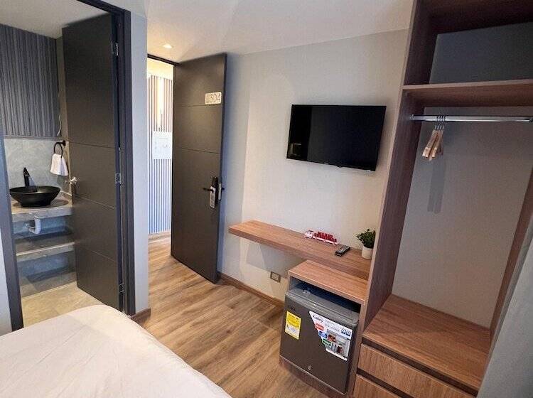 فندق Aerosuites