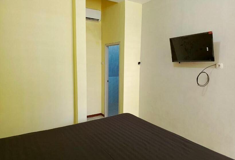 فندق Bebek Kuning Residence